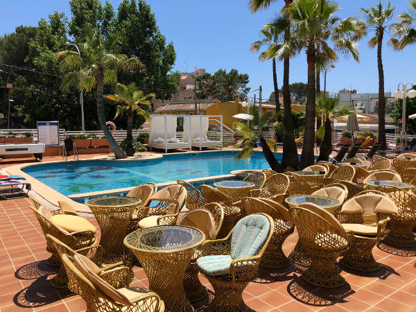 Pool Pool